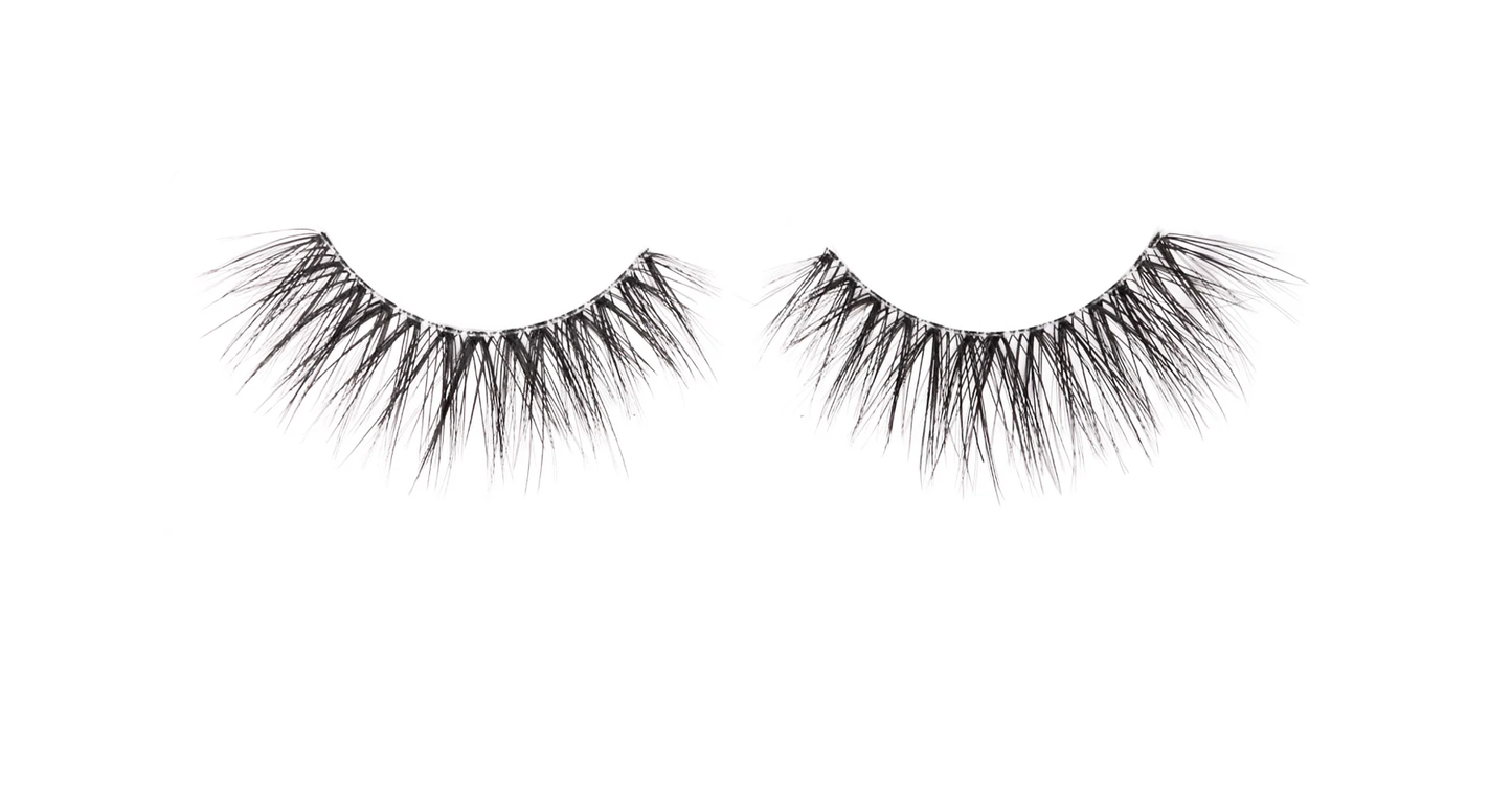 Light As Air WEIGHTLESS INNOVATION . 50% LIGHTER LASHES style 523