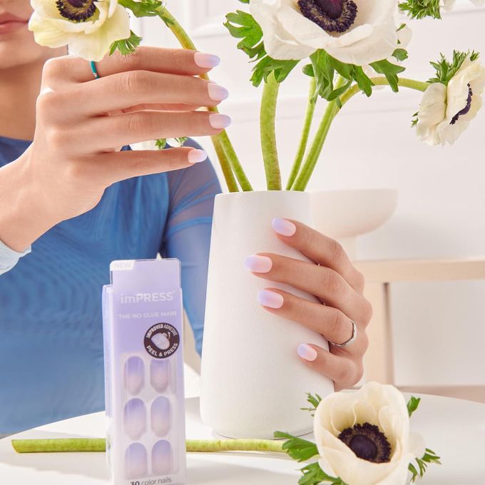 Kiss imPRESS THE NO GLUE MANI IMC53C Frienzone 30 Nails