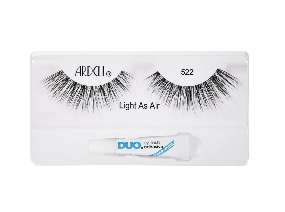Light As Air WEIGHTLESS INNOVATION . 50% LIGHTER LASHES style 522