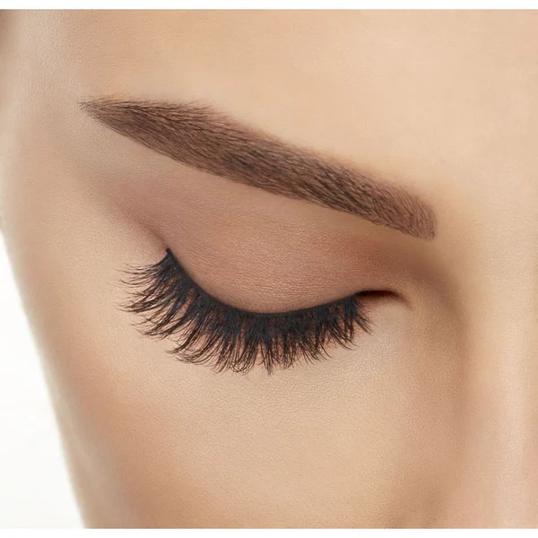 Naked Lashes BLENDS SEAMLESSLY with Invisiband Style 427