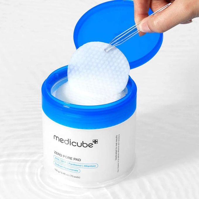 Medicube ZERO PORE PAD - AHA, BHA, Panthenol, Allantoin, Sodium Hyaluronate - 155g - 70 Pads