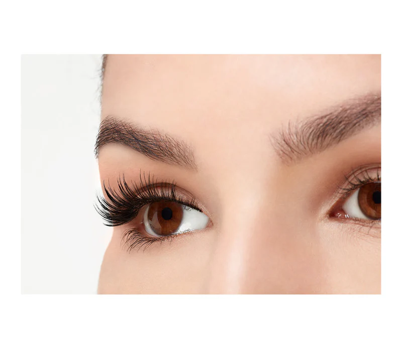 Faux Mink Lashes – Luxuriously Lightweight with Invisiband® Style 810